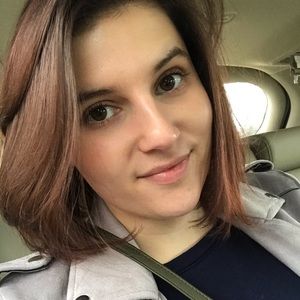 Meet your Posher, Aanna